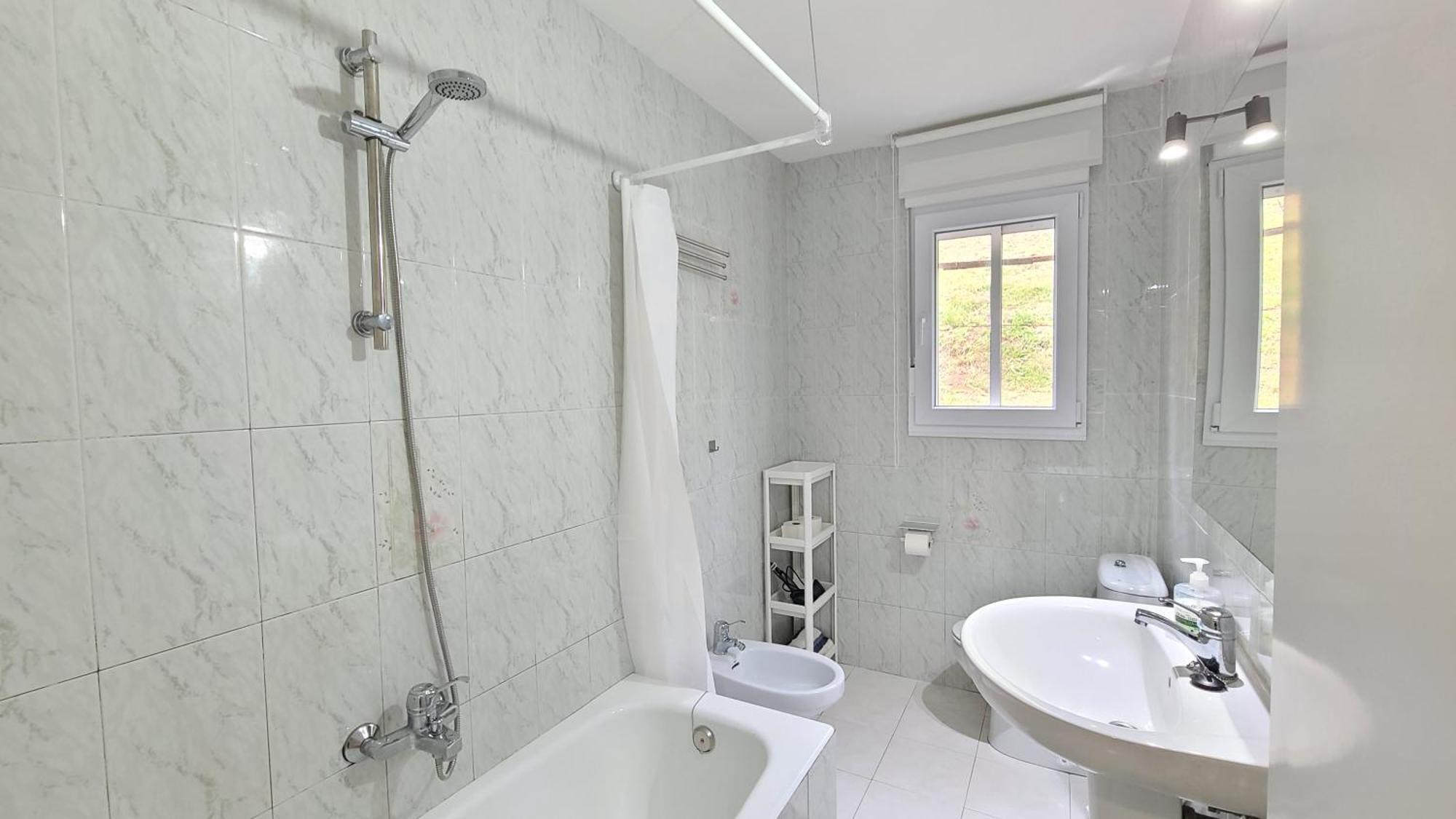 Casa Renovada Con Chill Out En Espinosa